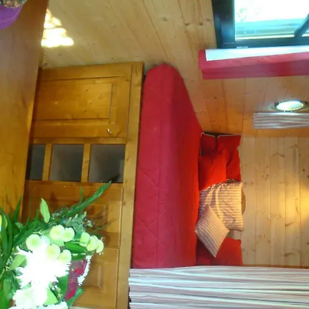 Bed & Breakfast Roulotte Cabane D'embranchard *
