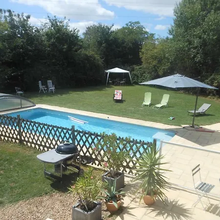 Bed & Breakfast Roulotte Cabane D'embranchard *